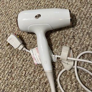 T3 Featherweight StylePlus Professional Algorithmic Hair Dryer